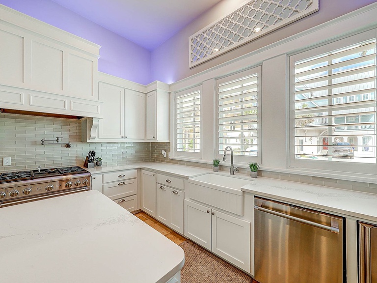 145 Sunrise Avenue 3