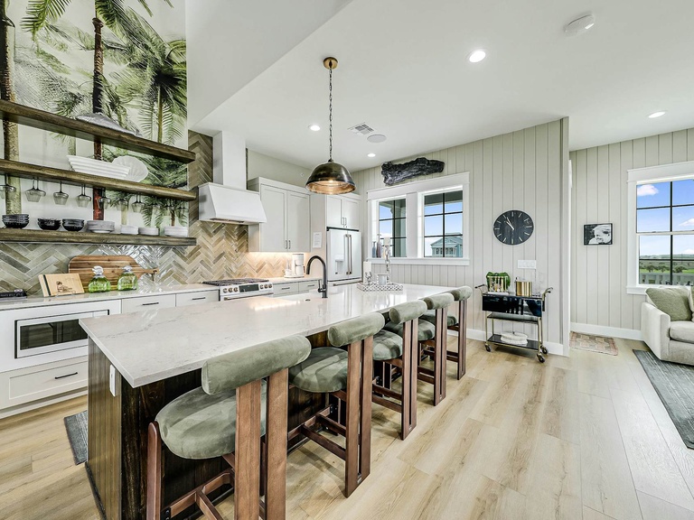 244 Sunrise Avenue 3