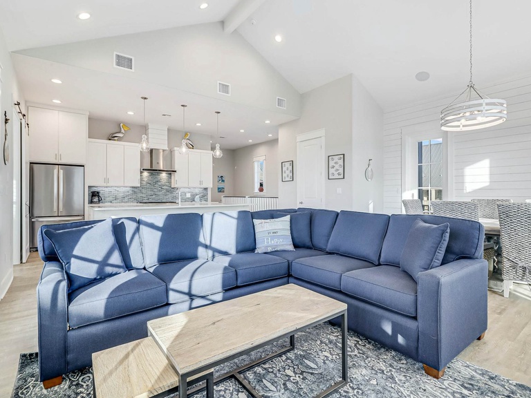 200 Sunset Avenue 2