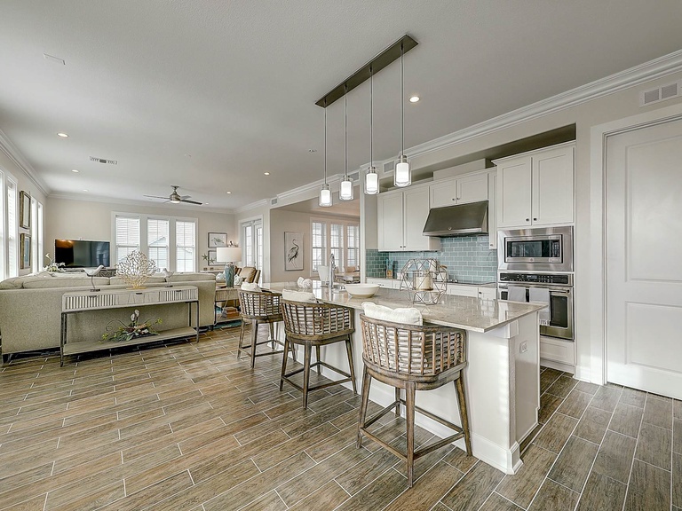 137 Palmilla Circle Unit 301 Photo