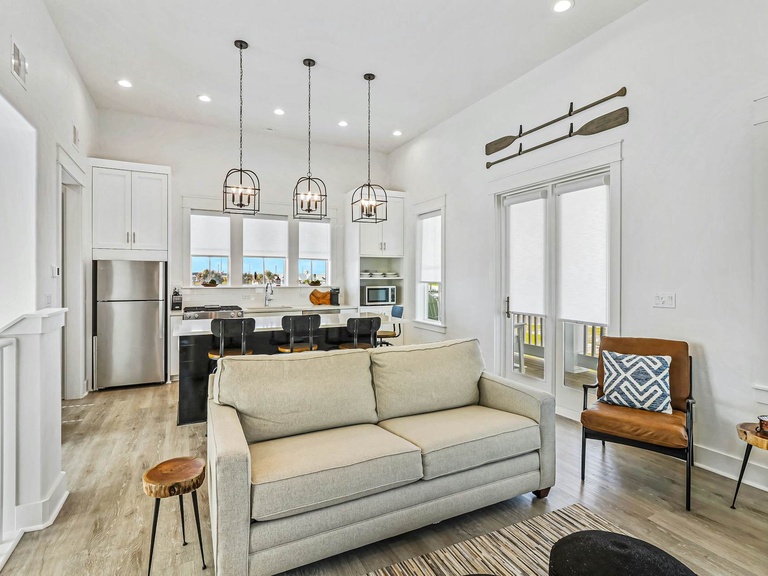 241 Sunrise Avenue 3