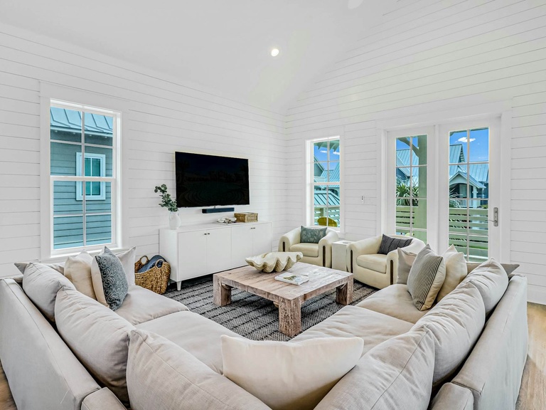 184 Sunset Avenue 3