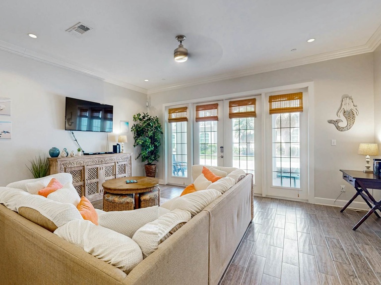 137 Palmilla Circle Unit 105 3