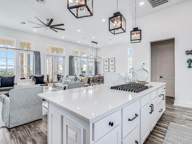 153 Sunset Avenue 2