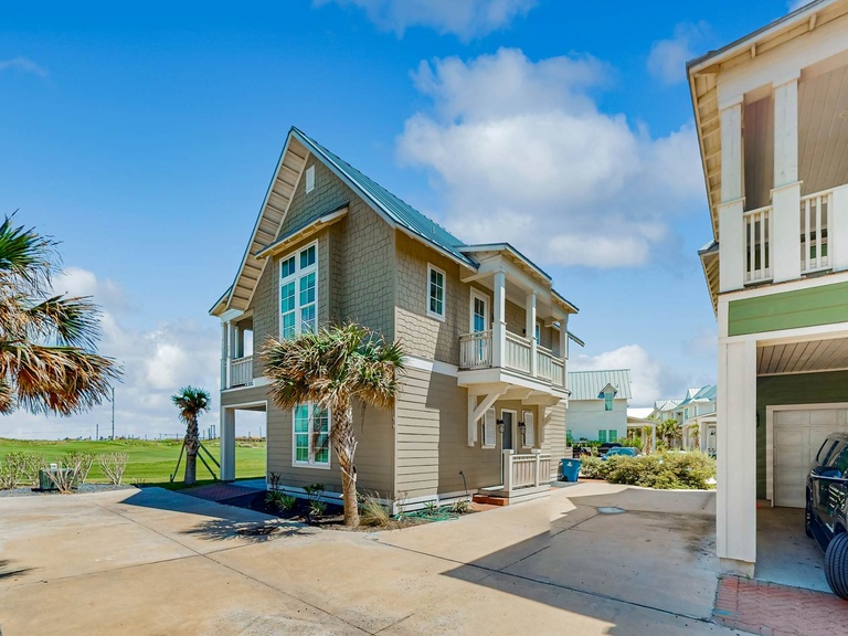100 Peppervine Lane 2