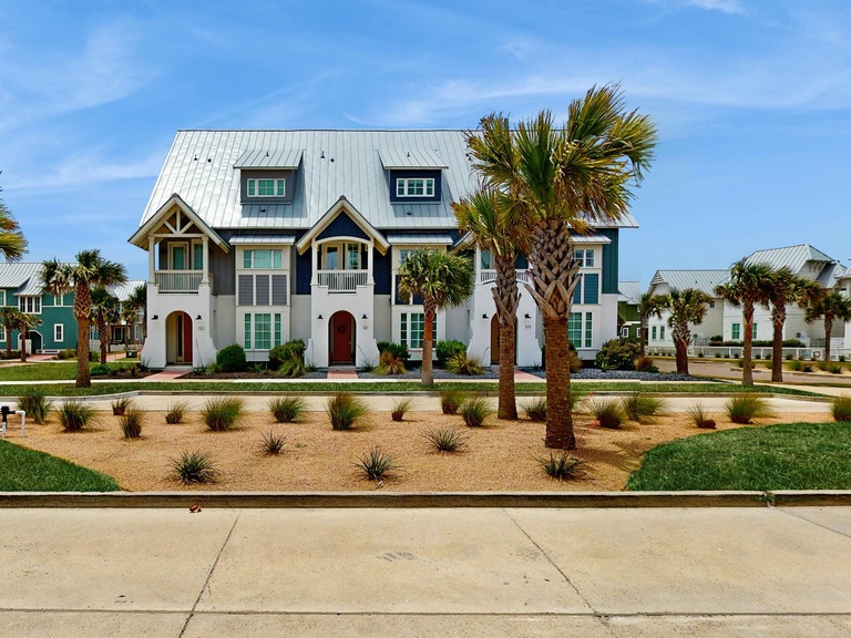 121 Wild Indigo Street Photo