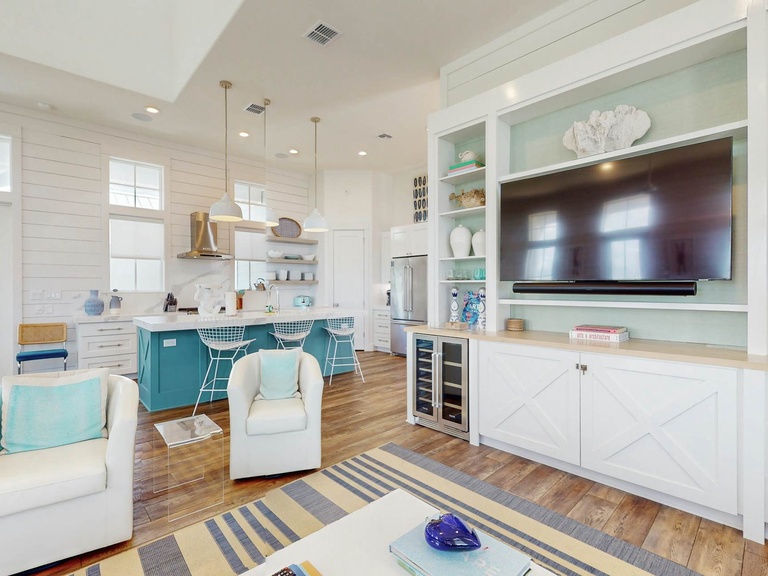 142 Sunset Avenue Photo