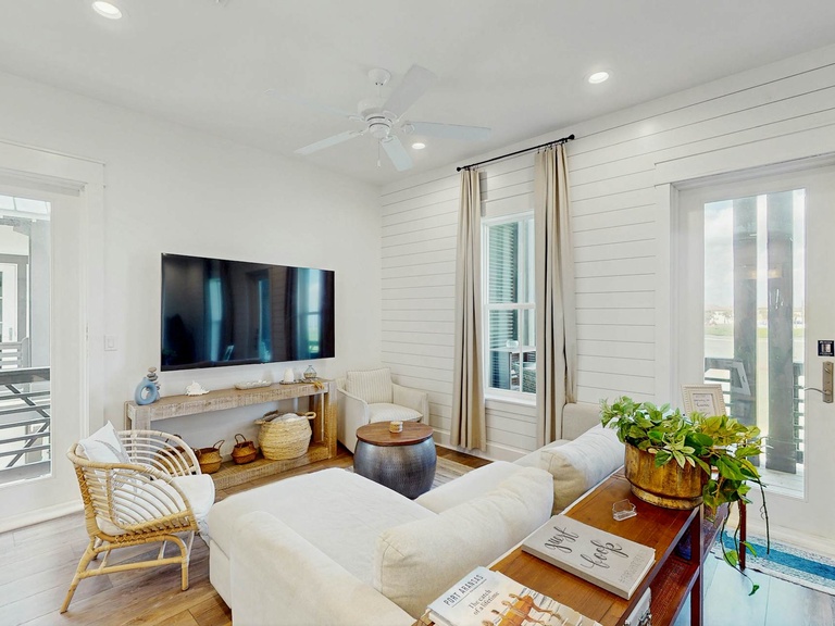 170 Spanish Dagger Lane 2