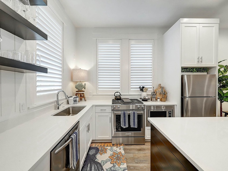 214 Sunset Avenue Casita 7 3