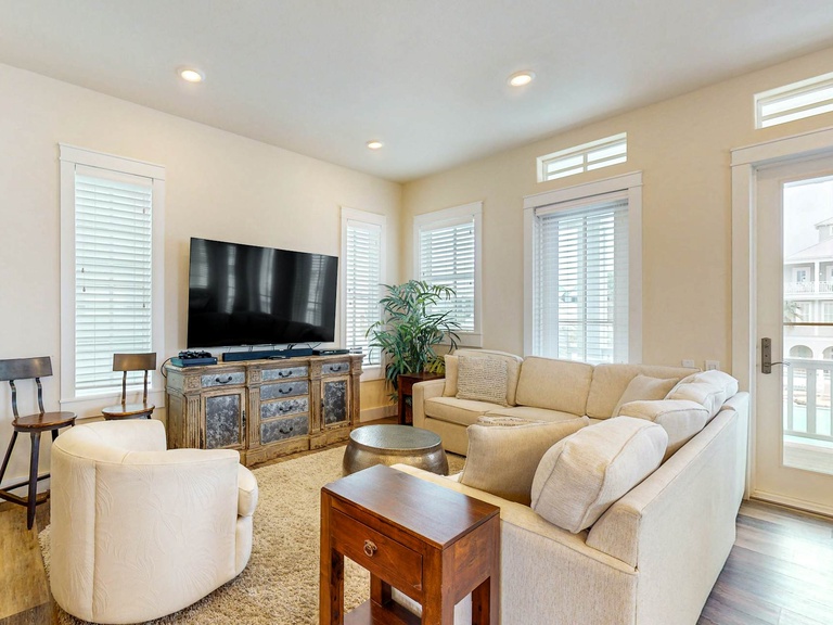 157 Sunrise Avenue 2