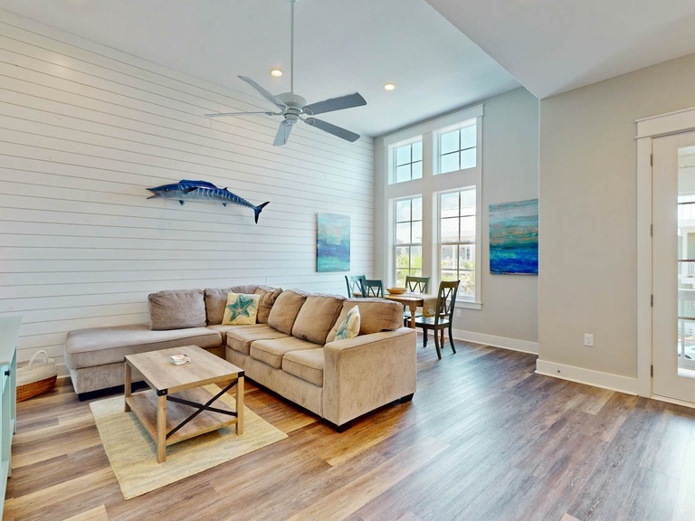 193 Sunset Avenue 3