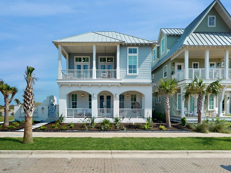 218 Sunrise Avenue 2
