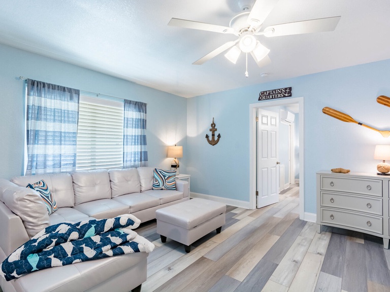 Upham Beach Inn 11 and 12 2BR Suite