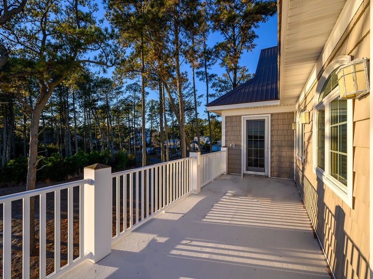 All Decked Out | Chincoteague, VA Rentals