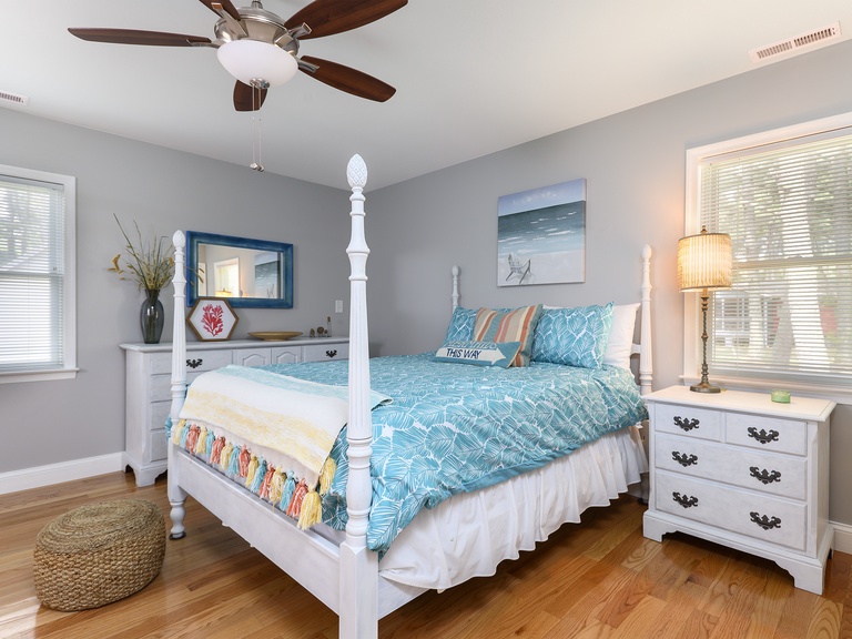 Teague Time Chincoteague, VA Rentals