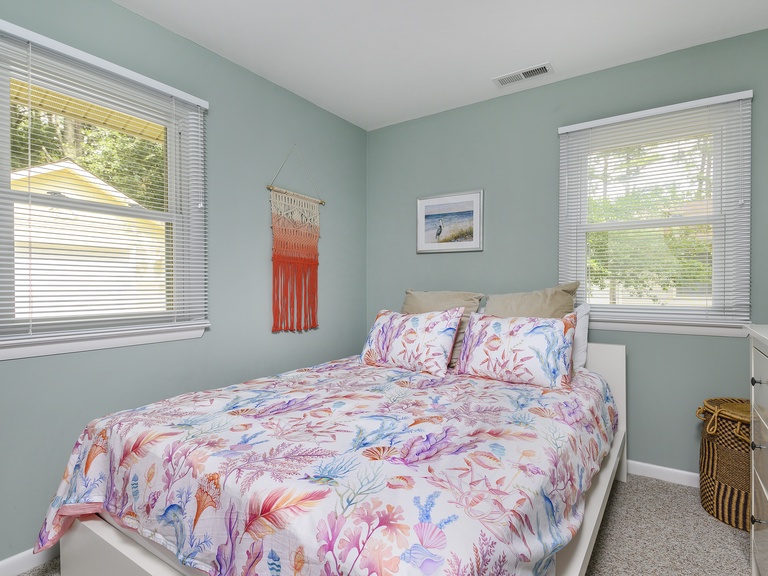 Teague Time Chincoteague, VA Rentals