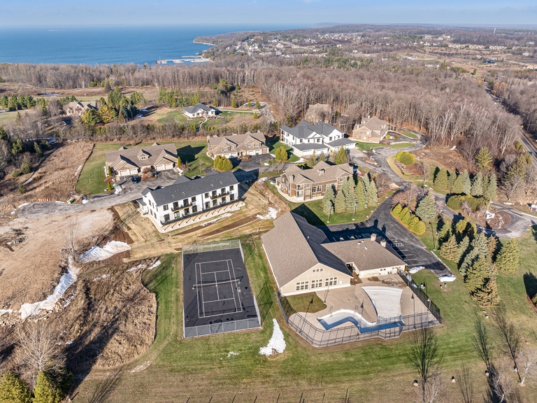 Complex includes indoor pool, tennis courts, hot tub, and gym!