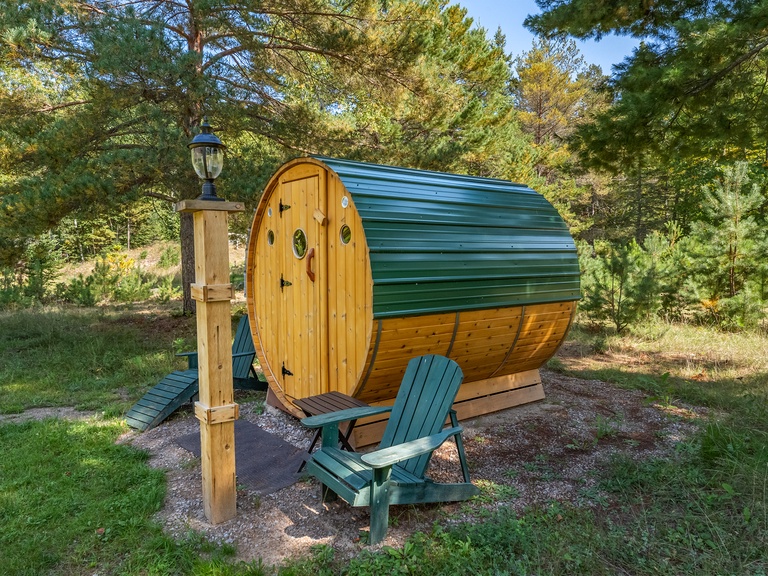 Runnings Lost Lakehouse