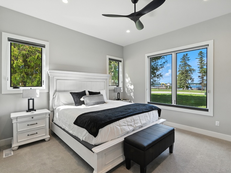 Primary Bedroom-King bed with Ensuite