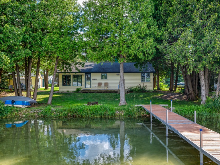 Cedar Cove Cottage
