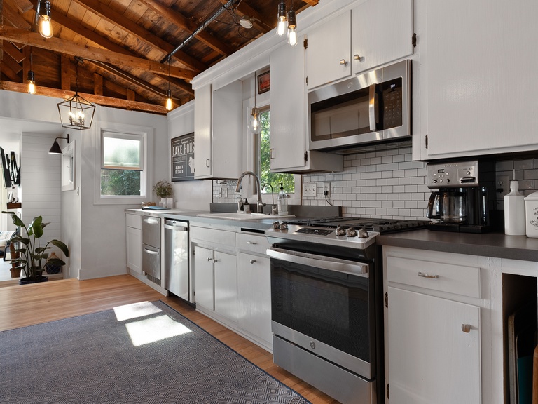 well appointed kitchen with all essentials and so much more