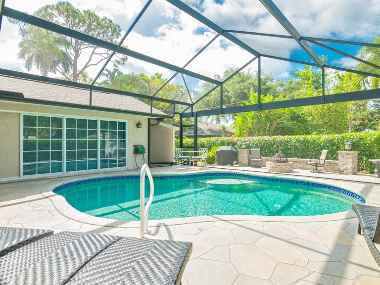 Barefoot Beach Getaway