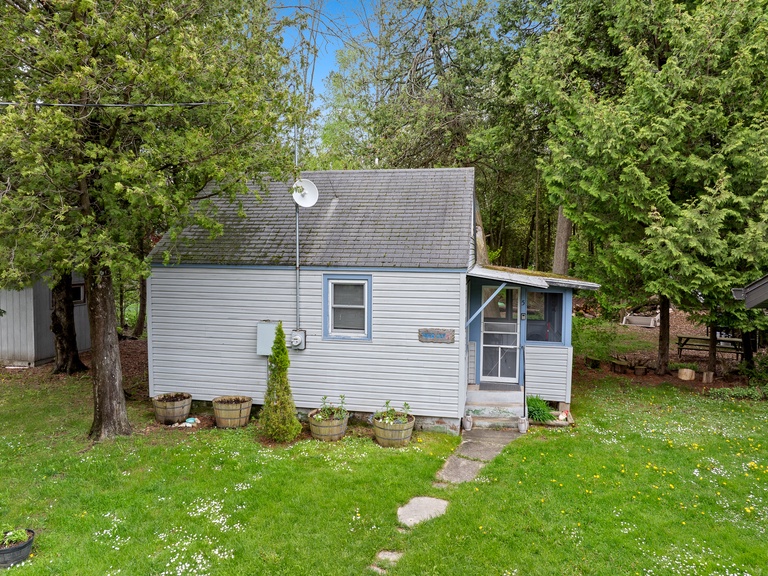 Sunset Shores - Tiger Lily Cabin #5