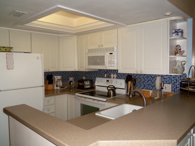 Midnight Cove II 714F Photo