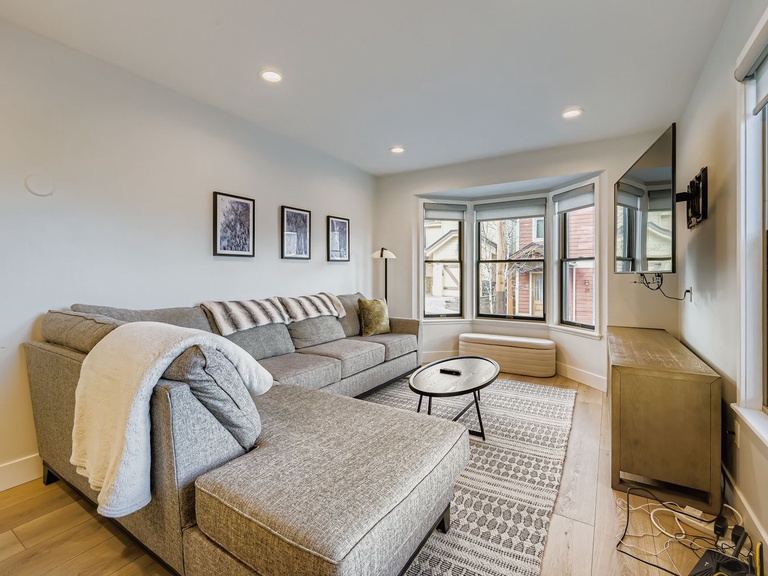 Pet Friendly! Elevation 25: vacation rental in Park City