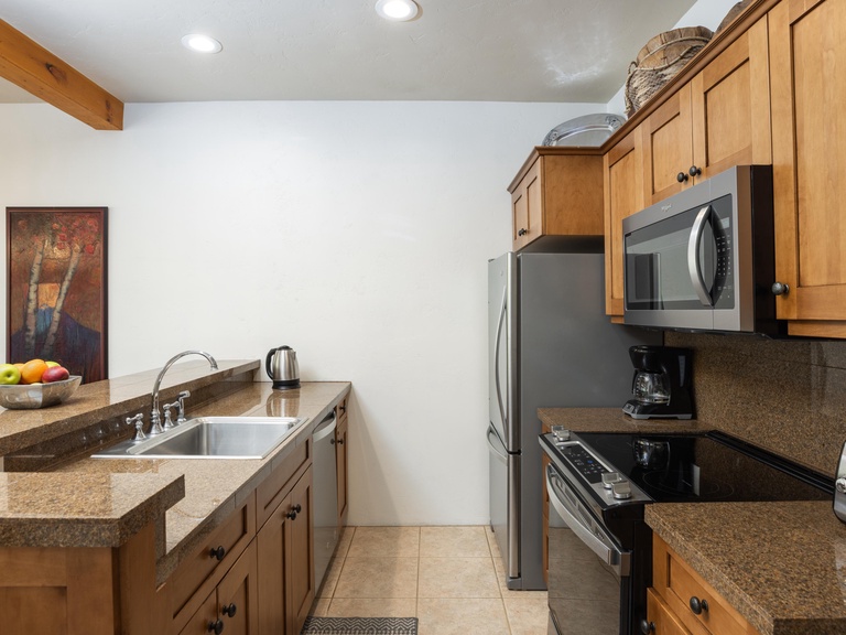 Villas at Snowmass Club - 1614 3