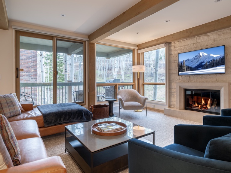 Top of the Village - Leaf 702