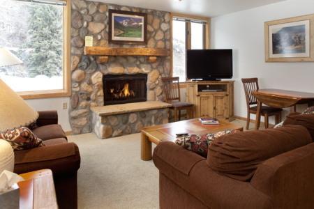 Tamarack 13