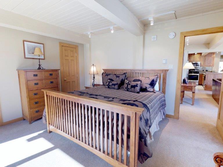 Top of the Village - Summit 103 3