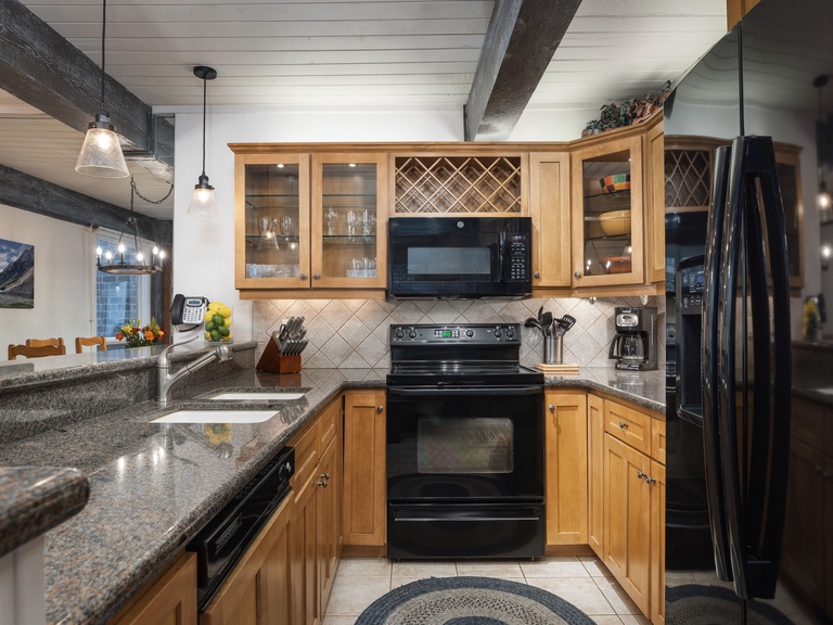 Top of the Village - Summit 206 3