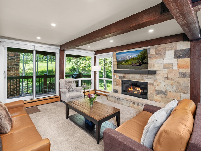 Top of the Village - Slope 306