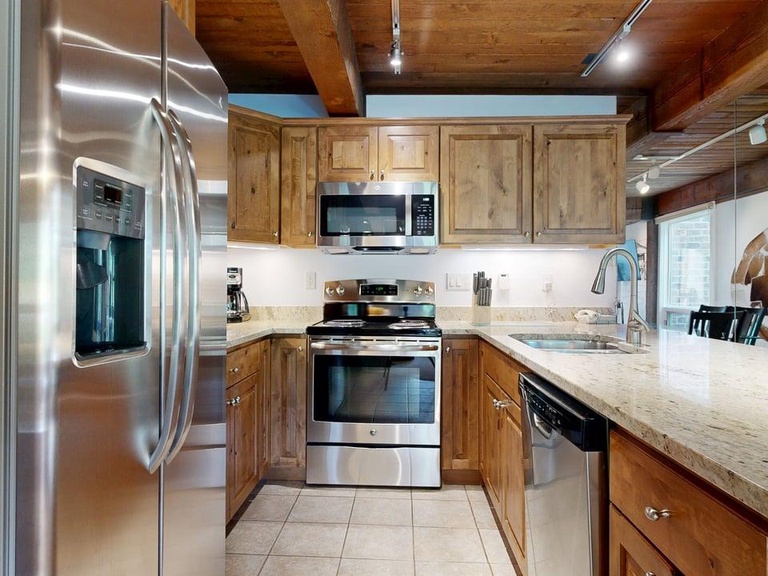 Top of the Village - Summit 202 2