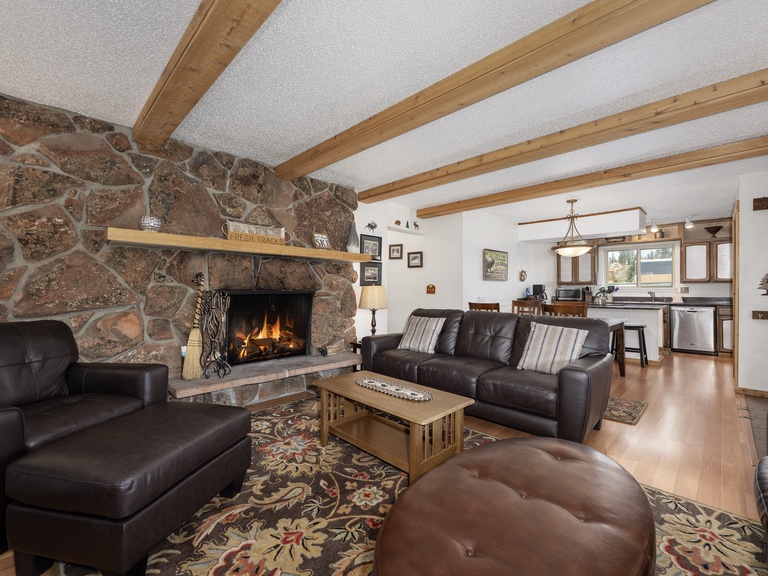 Hi Country Haus Unit 1618