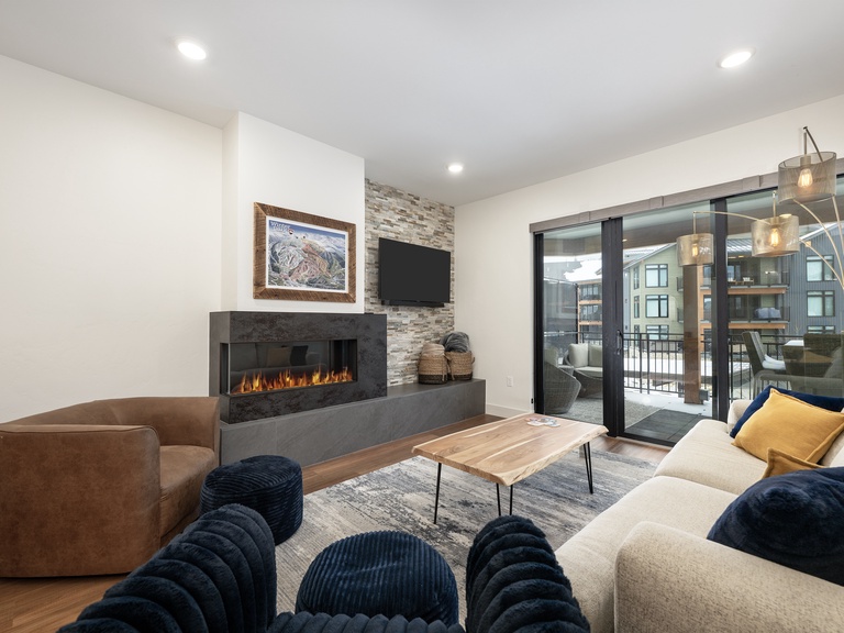 Timber Fox Building C Unit 3201