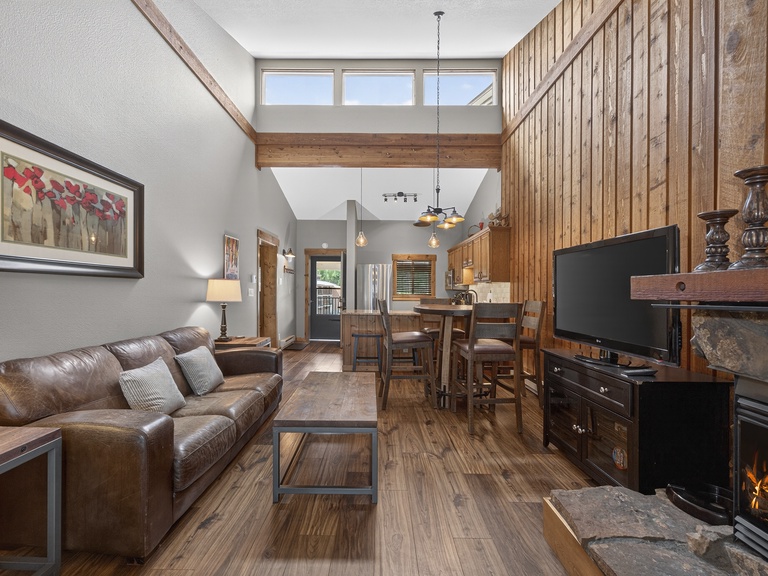 Beaver Village Unit #1833