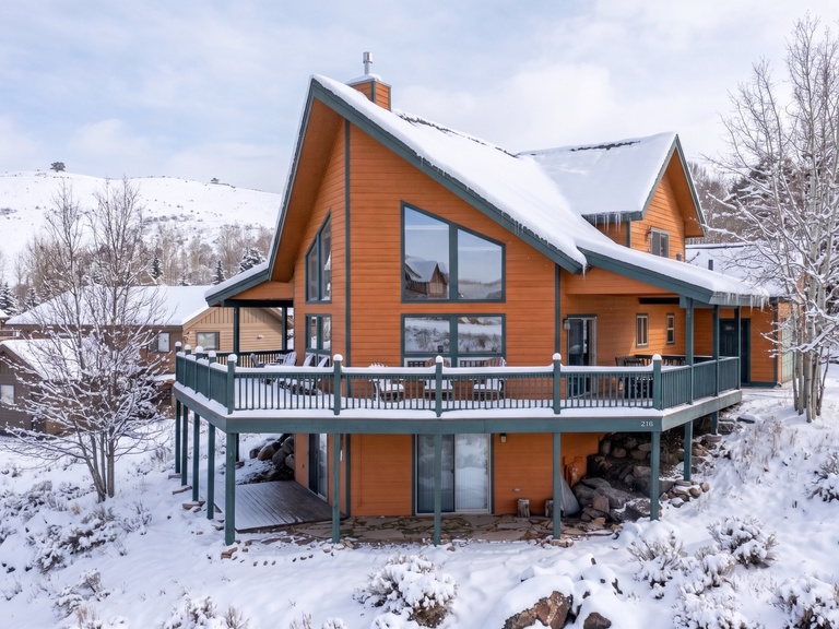 216 Spruce Photo