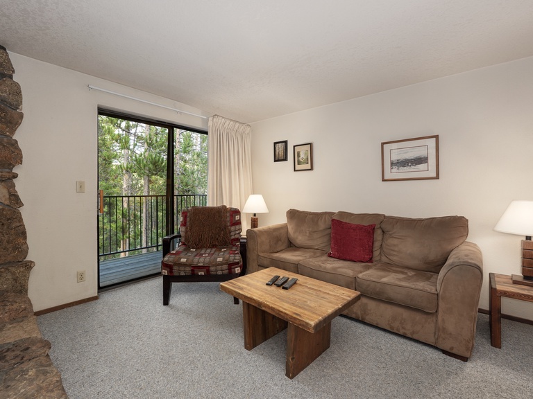 Beaver Village Unit #1821