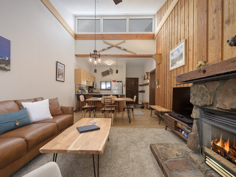 Beaver Village Unit #0833R