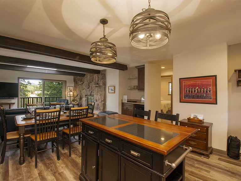 Hi Country Haus Unit 2121