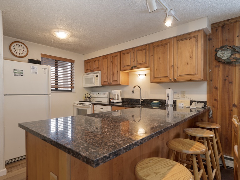 Beaver Village Unit #0621R