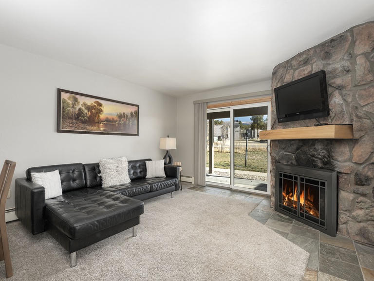 Meadow Ridge Court 8 Unit 6