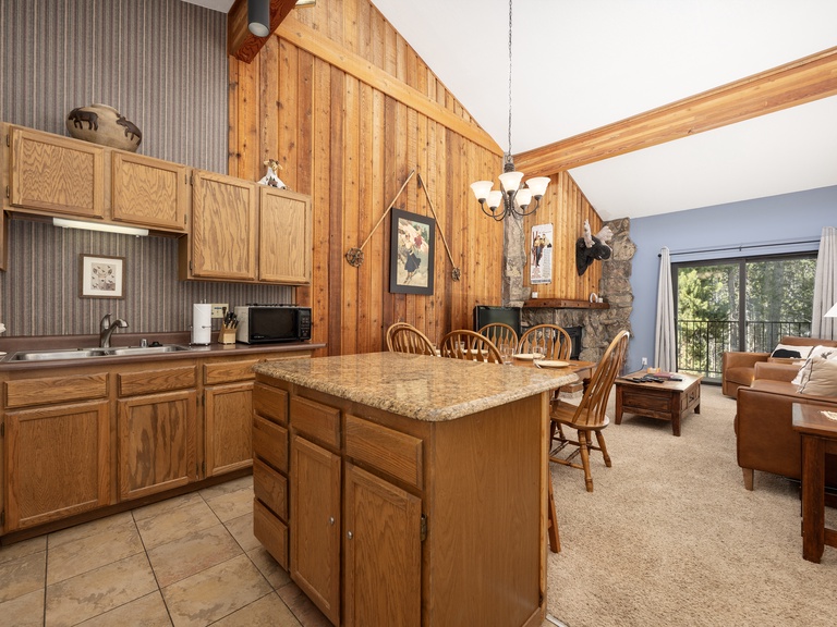 Beaver Village Unit #1633R