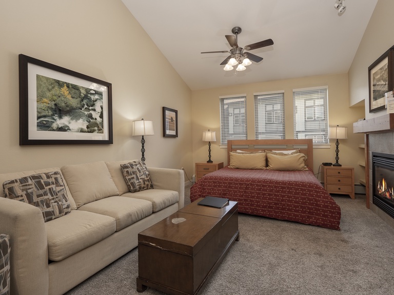 Fraser Crossing 3618