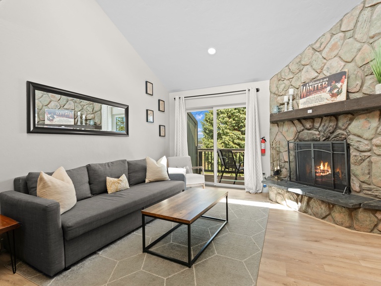 Meadow Ridge Court 18 Unit 11