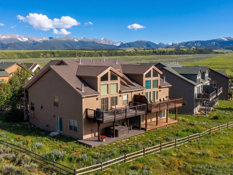 18 Fireweed B1 - Mountain Getaway
