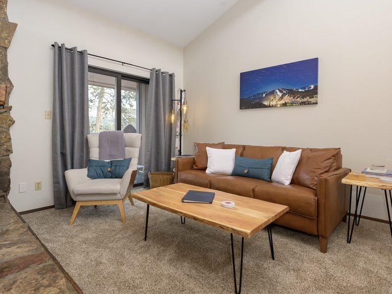 Beaver Village Unit #0833